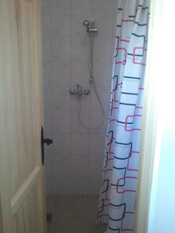 Bungalows Rizvan City Brusane Phòng bức ảnh